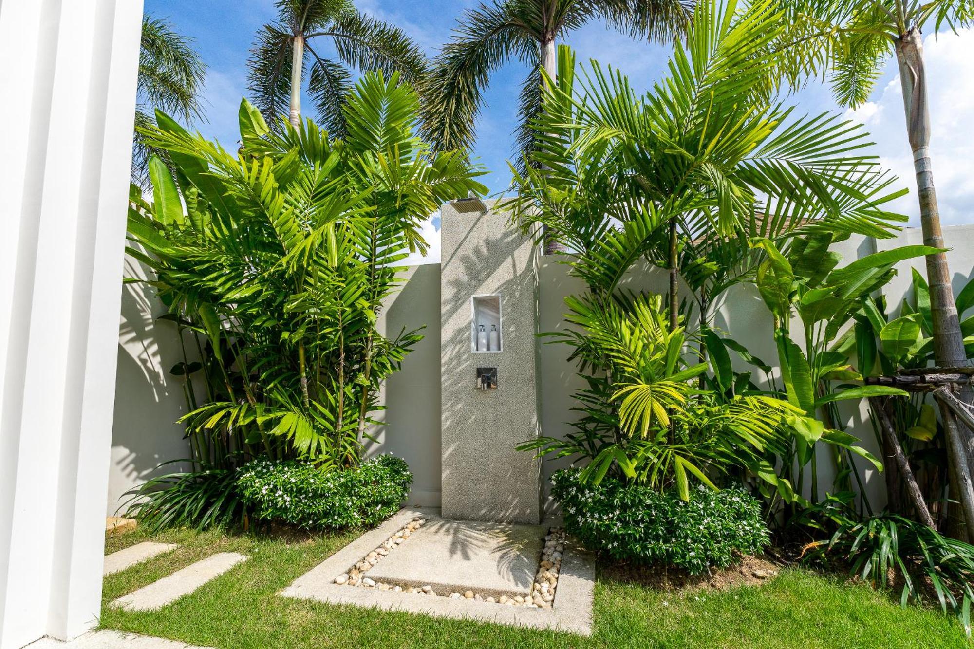 Trichada Breeze 3Br Stylish Villa, 15 Min To Layan Beach ถลาง ภายนอก รูปภาพ